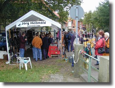 Ausstellung und Verkauf aif der Hengstparade in Celle